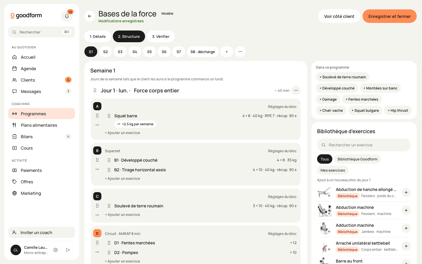 Le créateur de programmes avec les semaines, les jours et les exercices